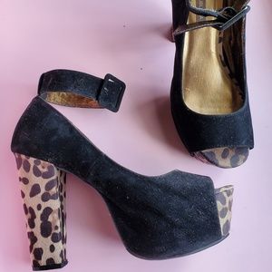 Platform Cheetah Print heel